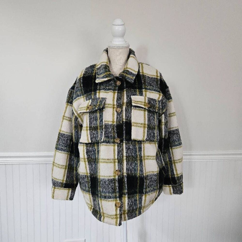 Andrew Marc Sport Plaid Faux Fur Lined Shacket Size Small